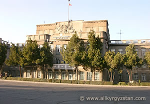 Здание Американского университета Центральной Азии